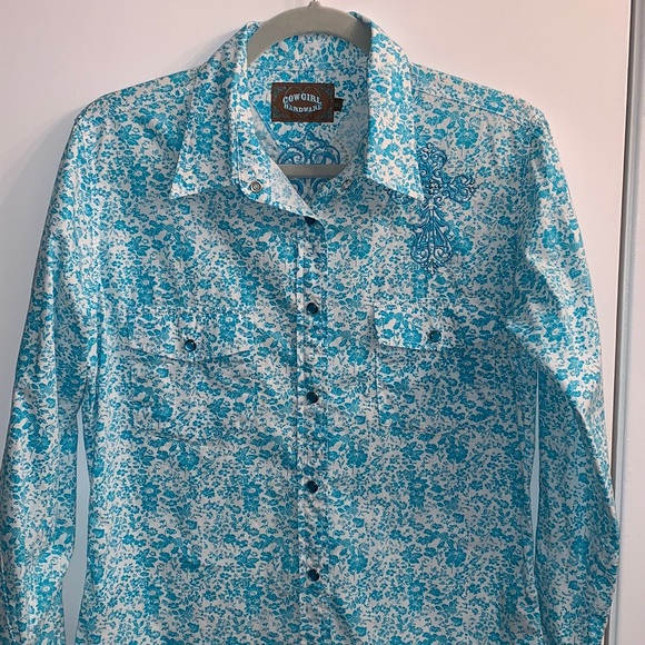 Tops - Cowgirl Hardware - Western button down shirt